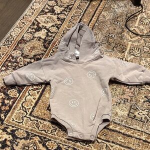 Mebie baby 0-3 one peice